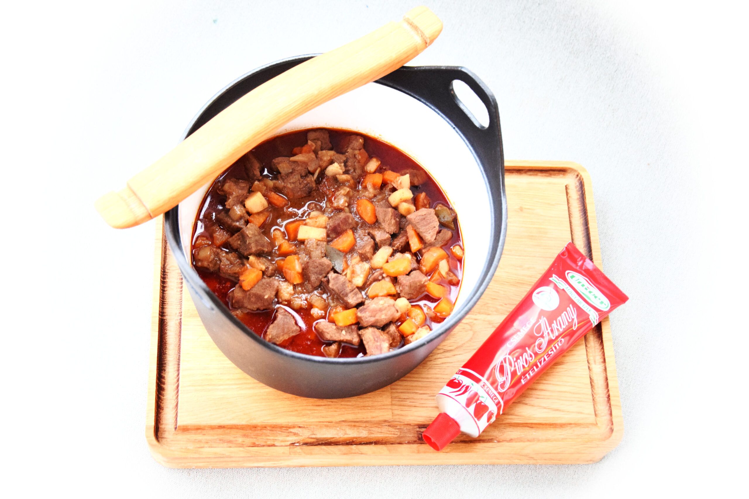 Piros paprikatahnasta - Piros Arany